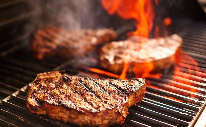 ¿Cómo saber el término de la carne cuando se cocina a la parrilla?