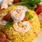 Arroz con camarones y coco