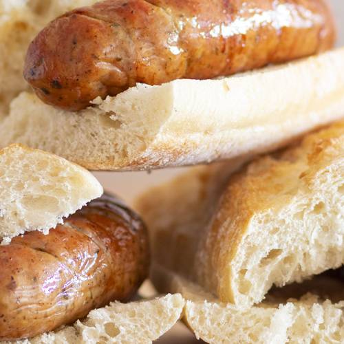Choripán Tico con Chorizo Criollo Tres Jotas