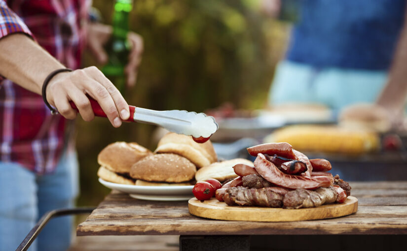 Parrilladas de verano con embutidos: sabores que reúnen a todos